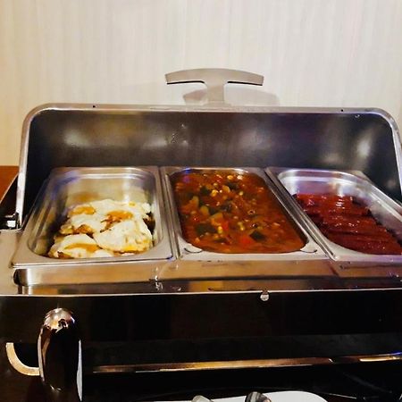 Hotel Linder Malnia Екстериор снимка