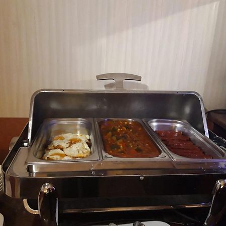 Hotel Linder Malnia Екстериор снимка