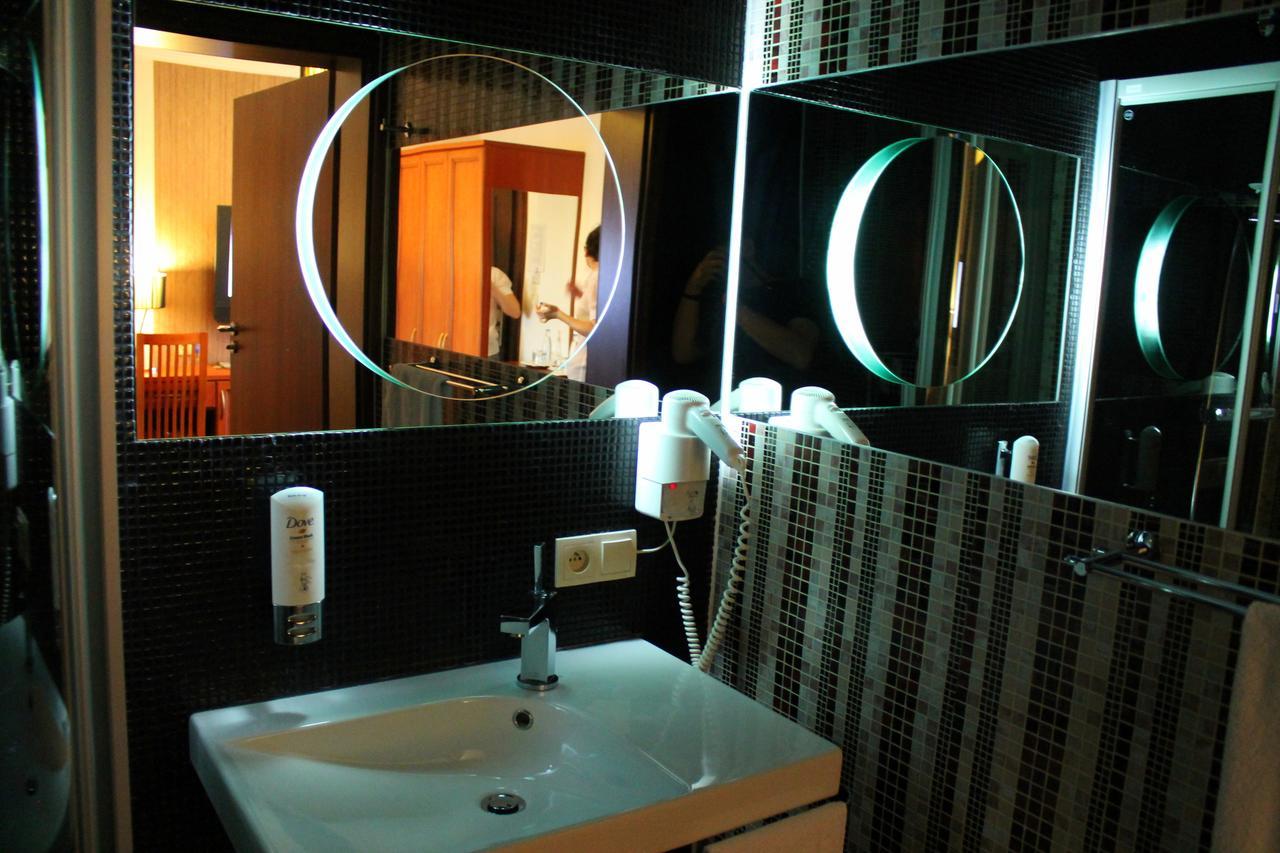 Hotel Linder Malnia Стая снимка