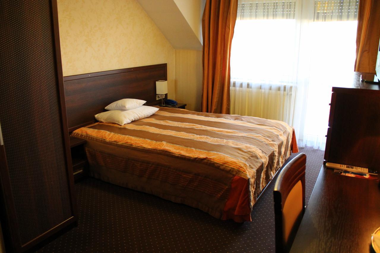 Hotel Linder Malnia Стая снимка