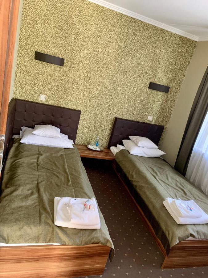 Hotel Linder Malnia Екстериор снимка