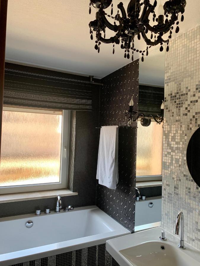 Hotel Linder Malnia Екстериор снимка